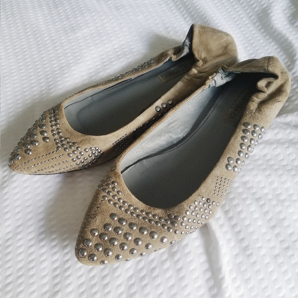 Kelsi Dagger Flats - Picture 2 of 4